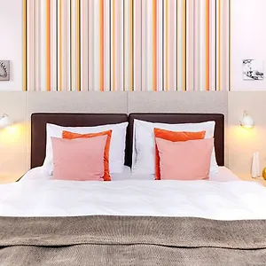 Concept Living 4* München